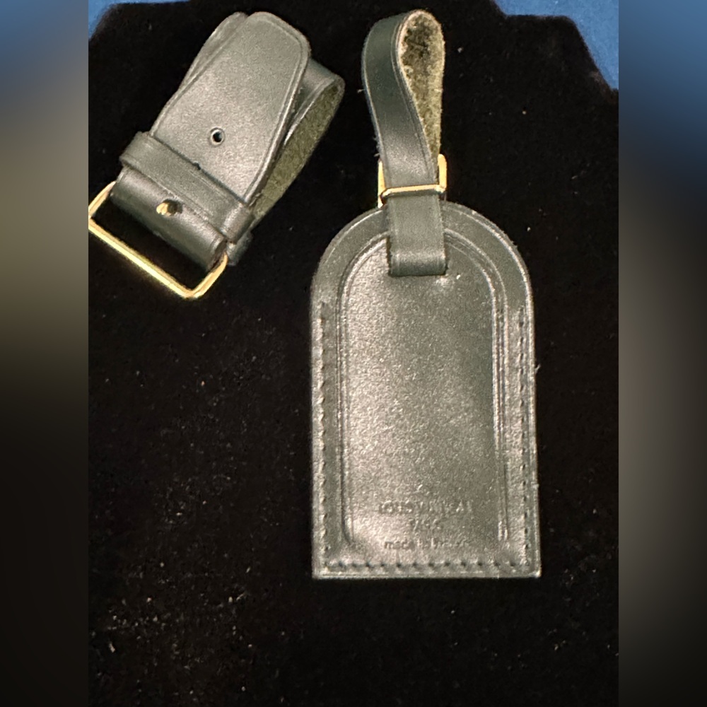 Louis Vuitton Dark Green Luggage Tag & Poignet Set